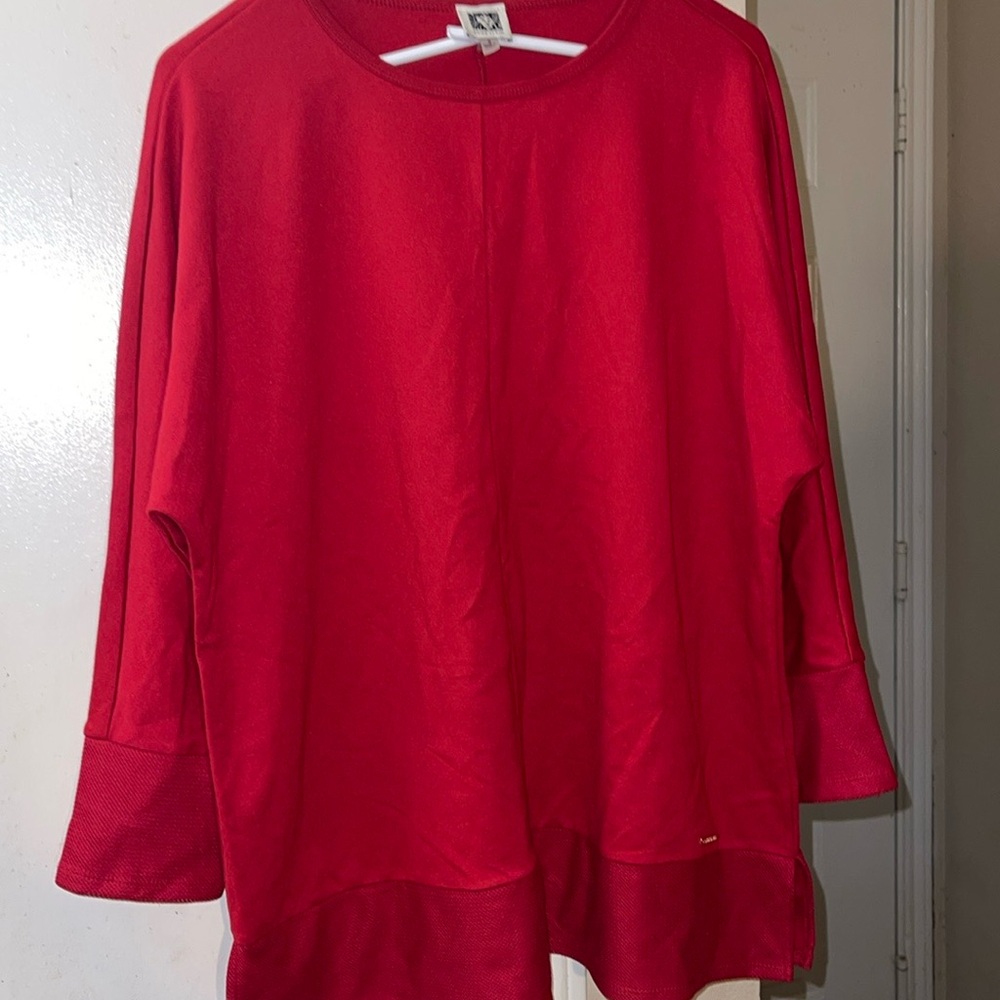 Anne Klein Red 3/4 Sleeve Boxy Tunic
